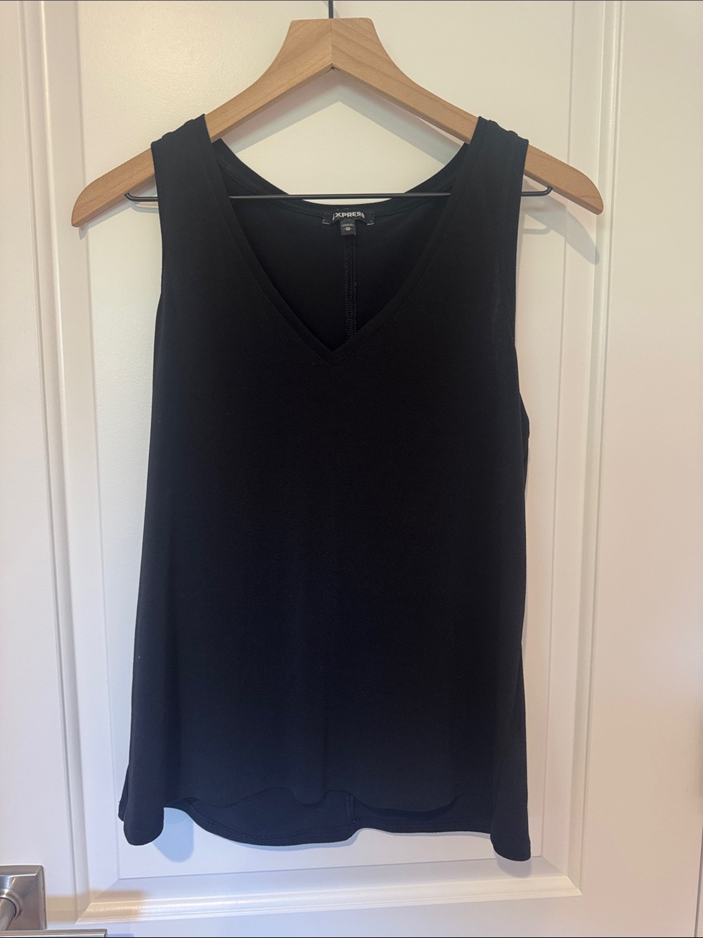 Express Black V-Neck Sleeveless Tank